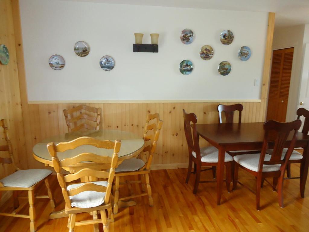 Gite A L'Abri Du Vent Bed And Breakfast Percé Zewnętrze zdjęcie
